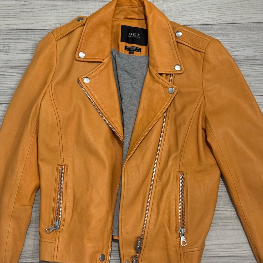 SET Women's Leather Jacket